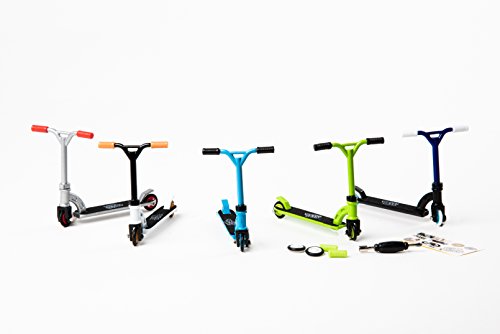 Mini Pro Finger White Scooter Set with Changeable Tires and Handlebar by Grip & Tricks