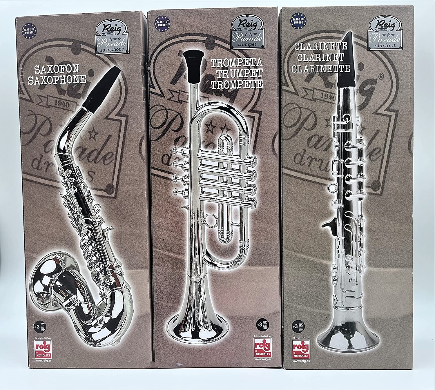 TOY Instruments Set Trumpet, Saxophone and Clarient with standard keys in perfect pitch are easy and intuitive to create real music. Instruments measures 16 inches in length.