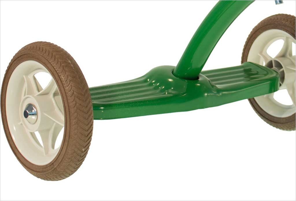 Classic 10" Super Lucy Primavera Tricycle, Green by Italtrike