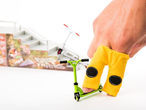 Mini Pro Finger White Scooter Set with Changeable Tires and Handlebar by Grip & Tricks