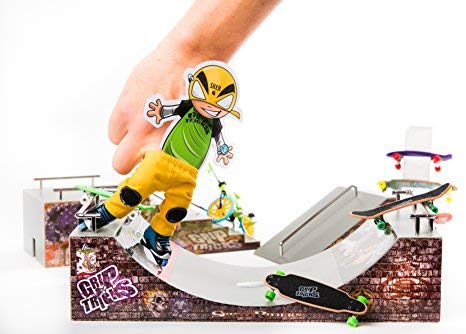 Mini Pro Half Pipe Set with Skateboard and Extra Wheels by Grip & Tricks