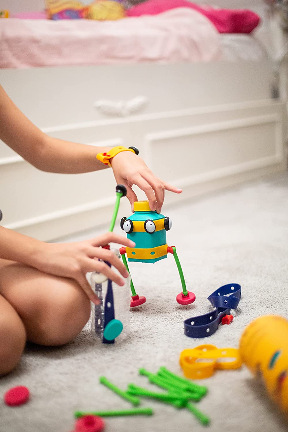 Toyi Builder Fidget Construction Building Toy Creative Colorful Fun Eco-Friendly Play Set 64Pcs