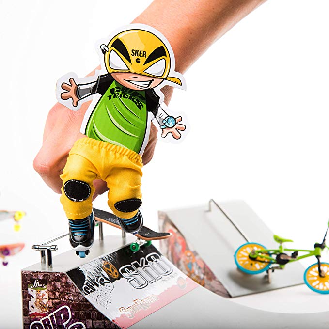 FunBox Mini Pro Set with Ramp, Staircase, Rails and Skateboard by Grip & Tricks